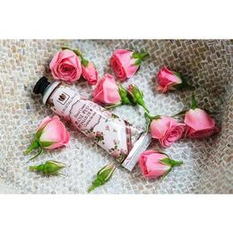 Ser de maini Cristalinas – petale de trandafiri 30 ml cu Comanda Online